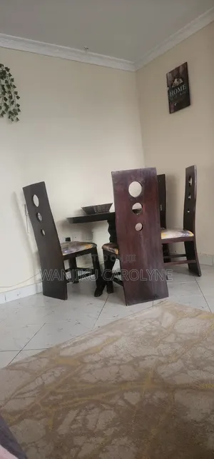 Furniture a 4seater Dinning Table