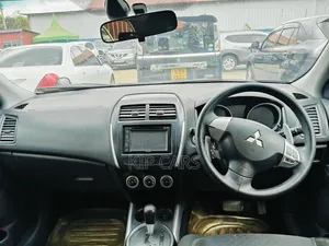 Mitsubishi RVR 2010 Gray