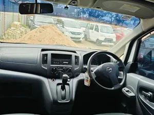 Nissan NV200 2016 White