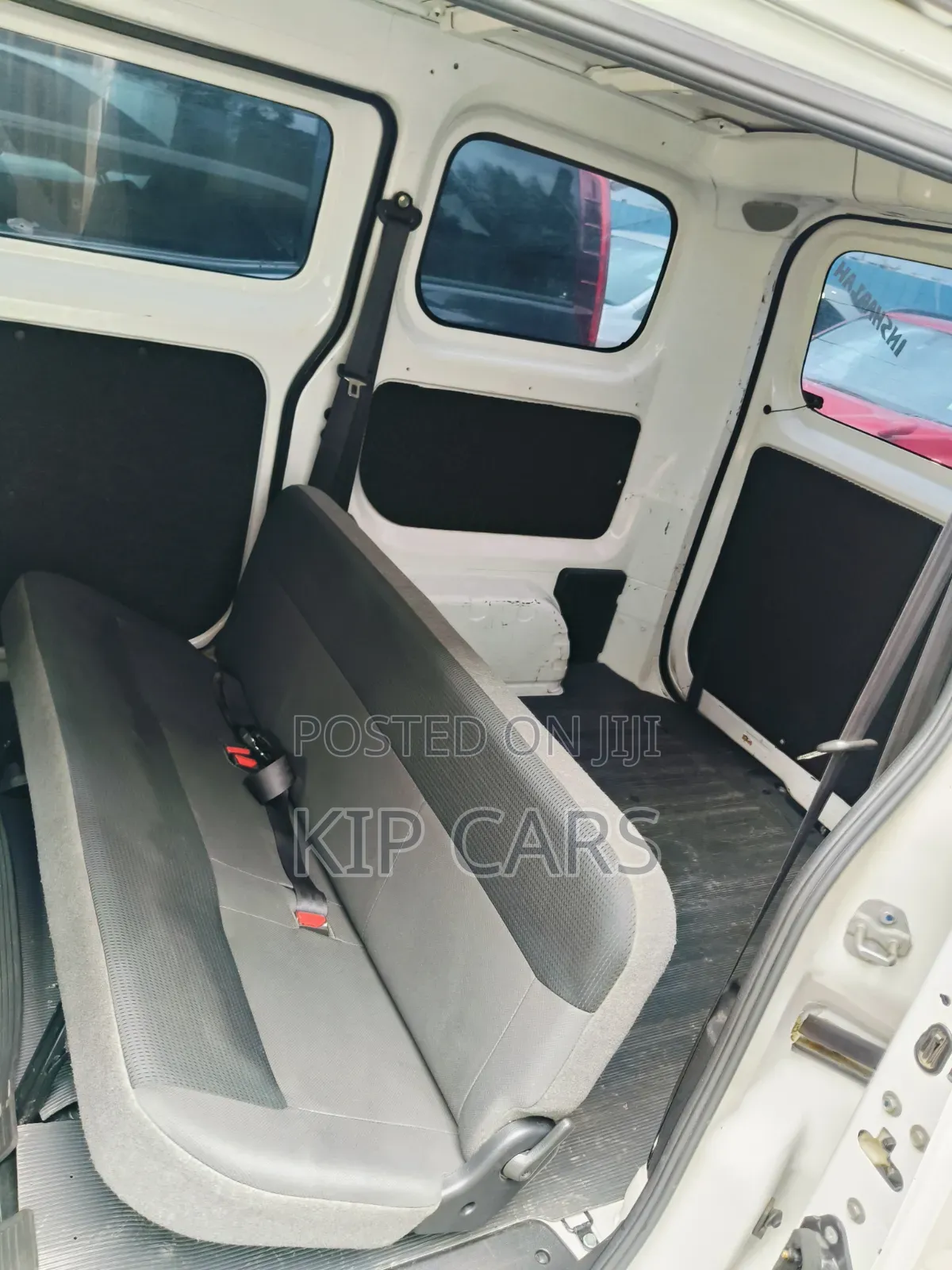 Nissan NV200 2016 White