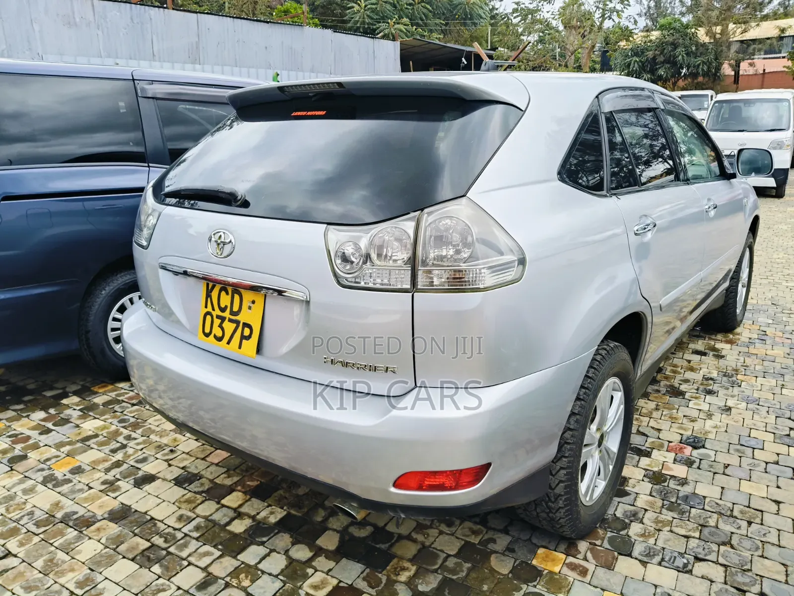 Toyota Harrier 2.4 2008 Silver