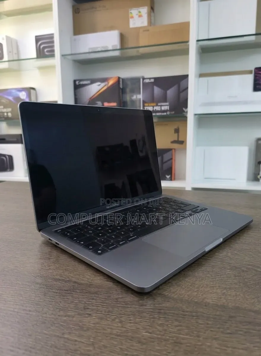 New Laptop Apple MacBook Air 2020 8GB Intel Core i5 SSD 256GB