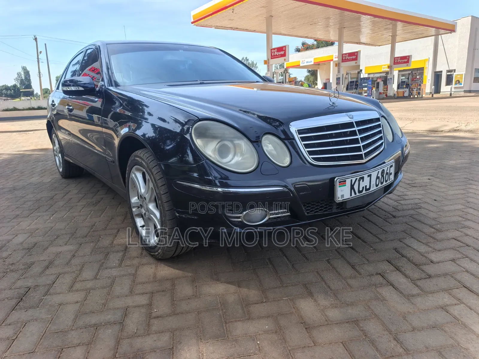 Mercedes-Benz E250 2009 Black
