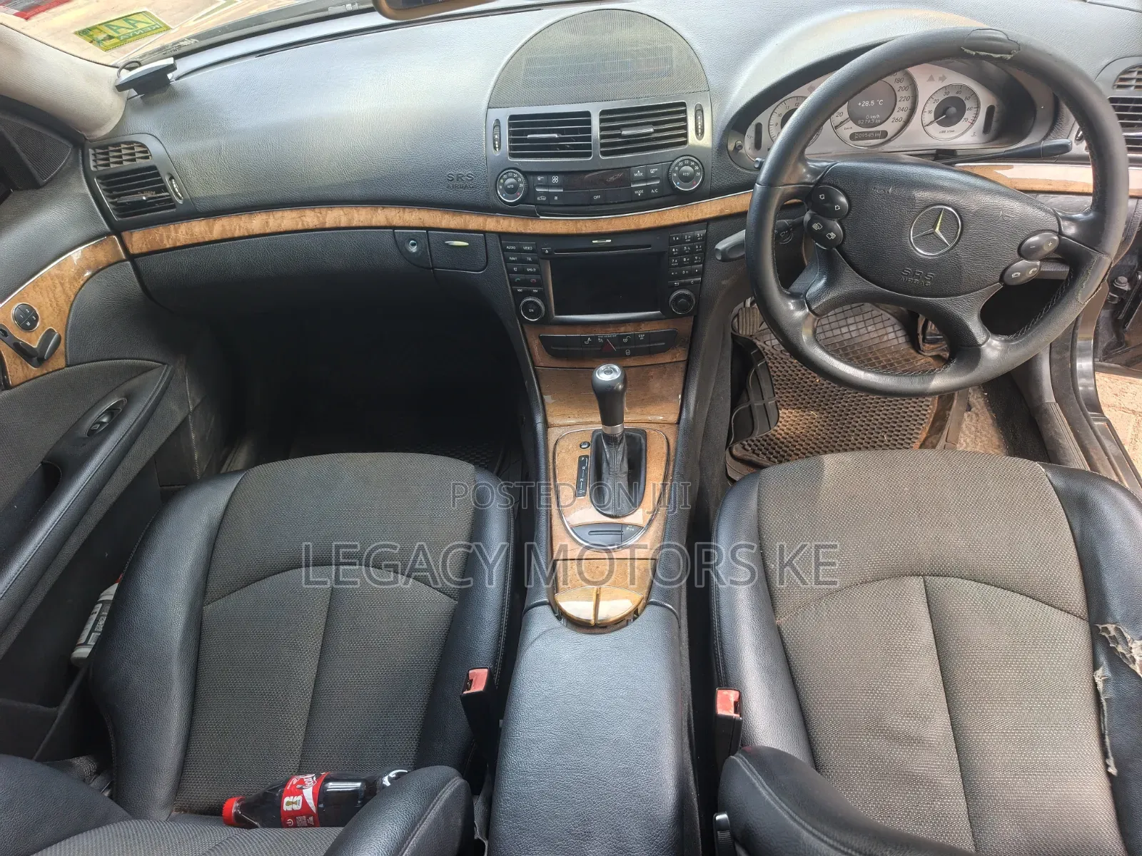 Mercedes-Benz E250 2009 Black