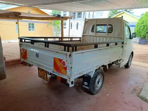 Toyota TownAce 2010 White