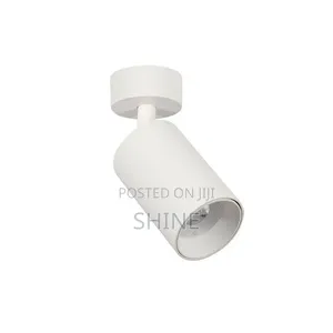 Modern Stand Alone Tracklight