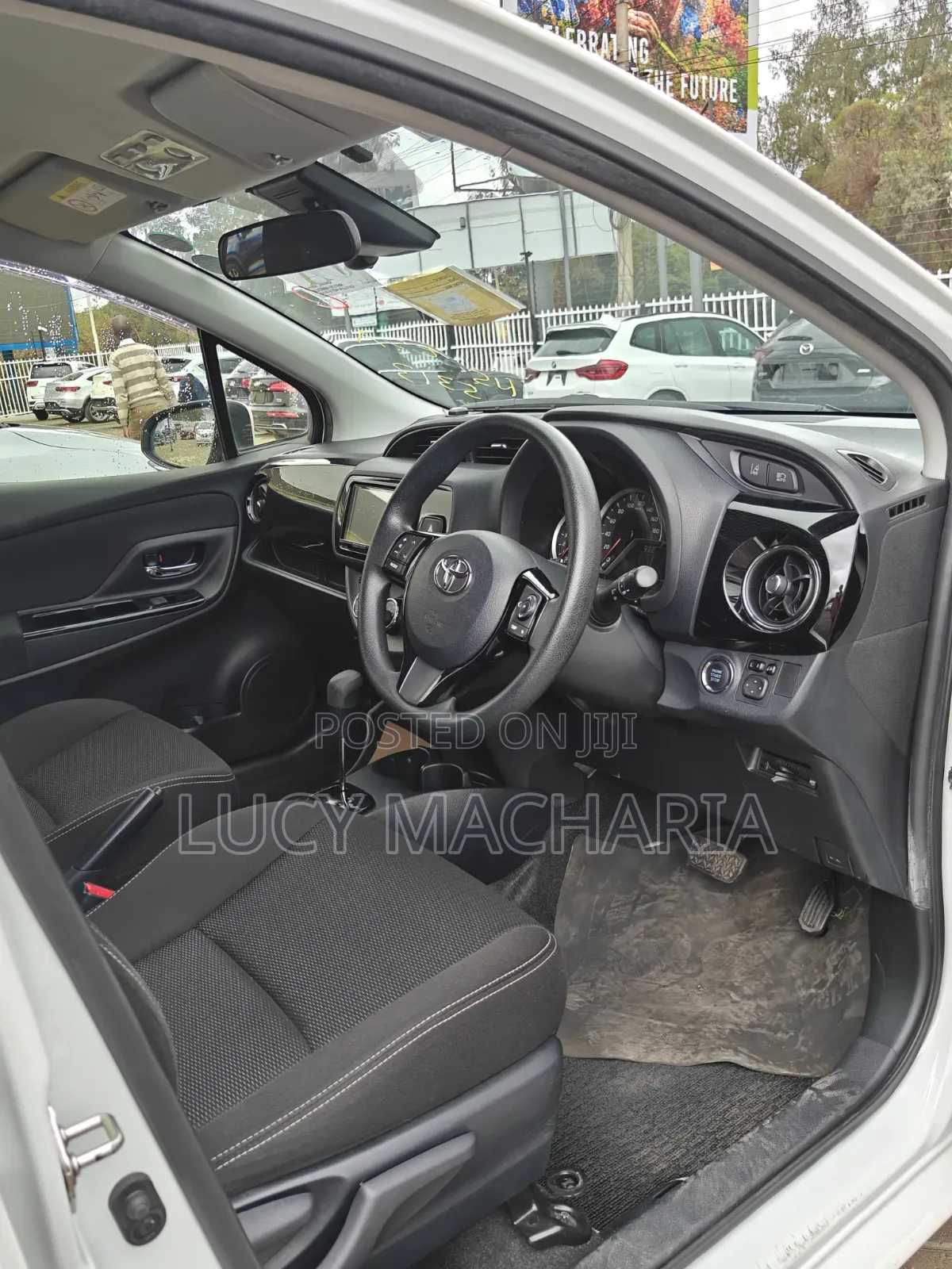 Toyota Vitz 2019 Pearl