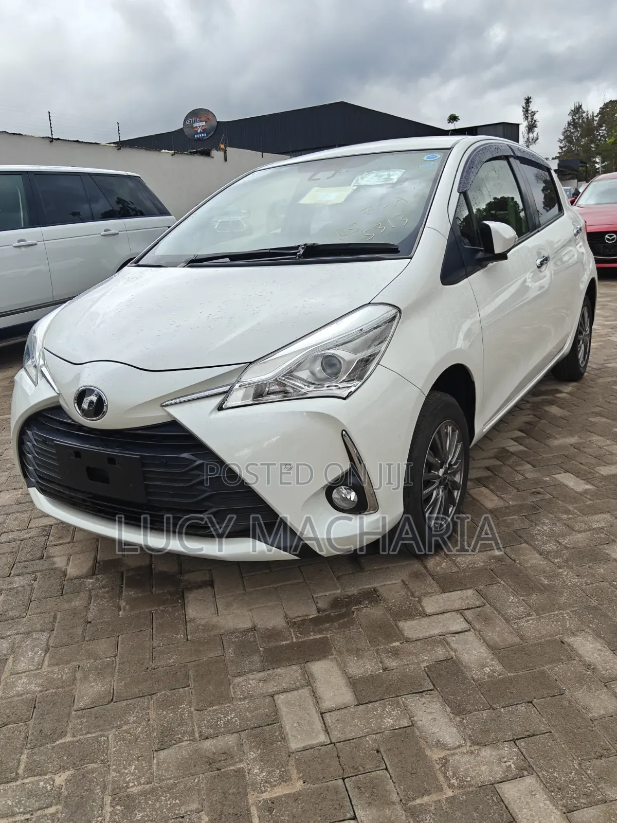 Toyota Vitz 2019 Pearl