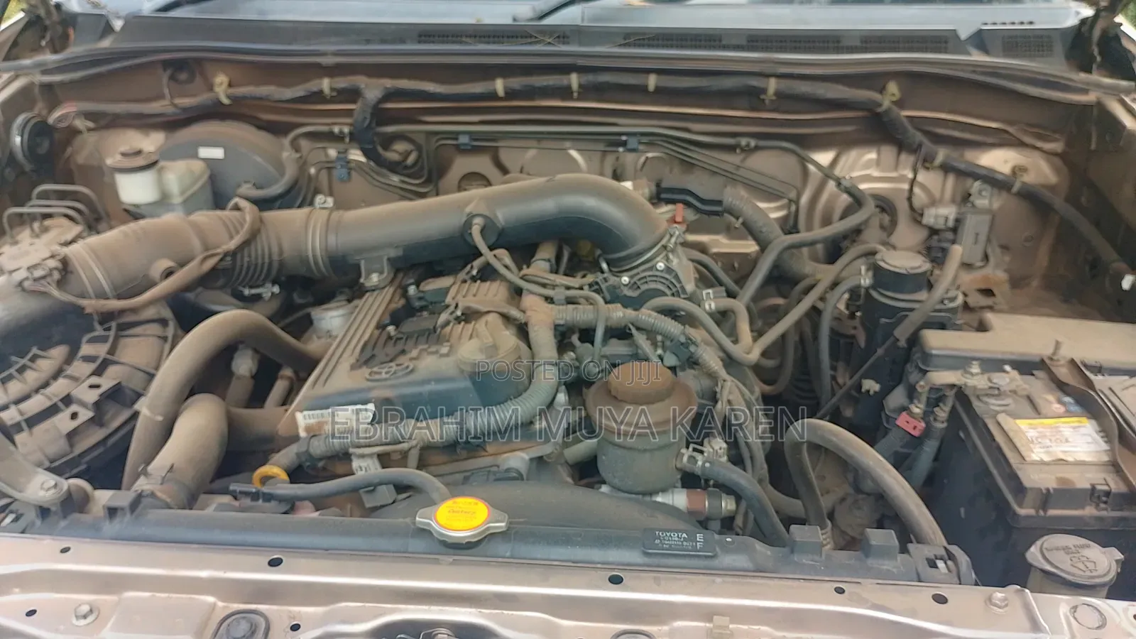 Toyota Fortuner 2.7 AWD 2014 Gold