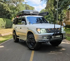 Toyota Land Cruiser Prado 2001 White