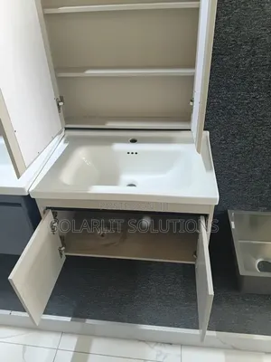 Zang Modern Bathroom Vanity Unit With Mirrored Cabinet Ceramic Sink