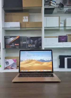 New Laptop Apple MacBook Air 2019 8GB Intel Core i5 SSD 256GB