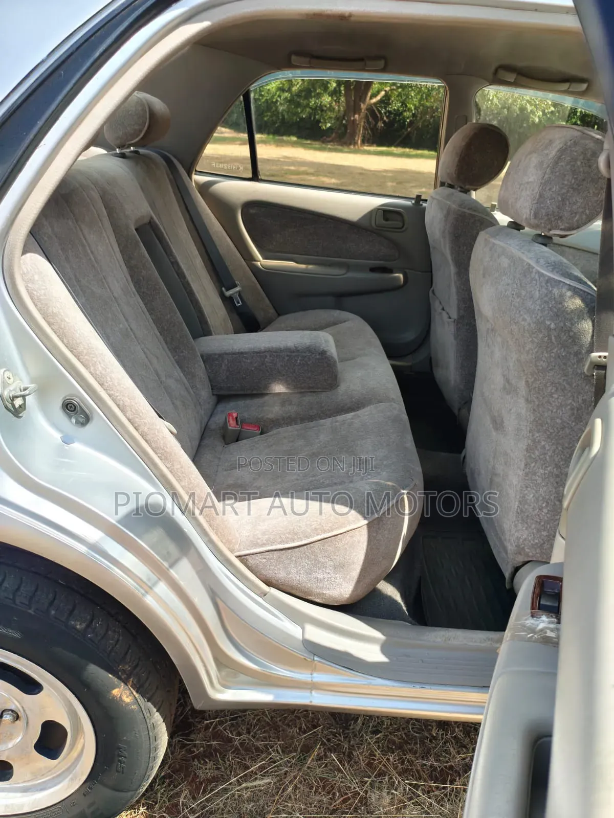 Toyota Corolla 2001 Silver