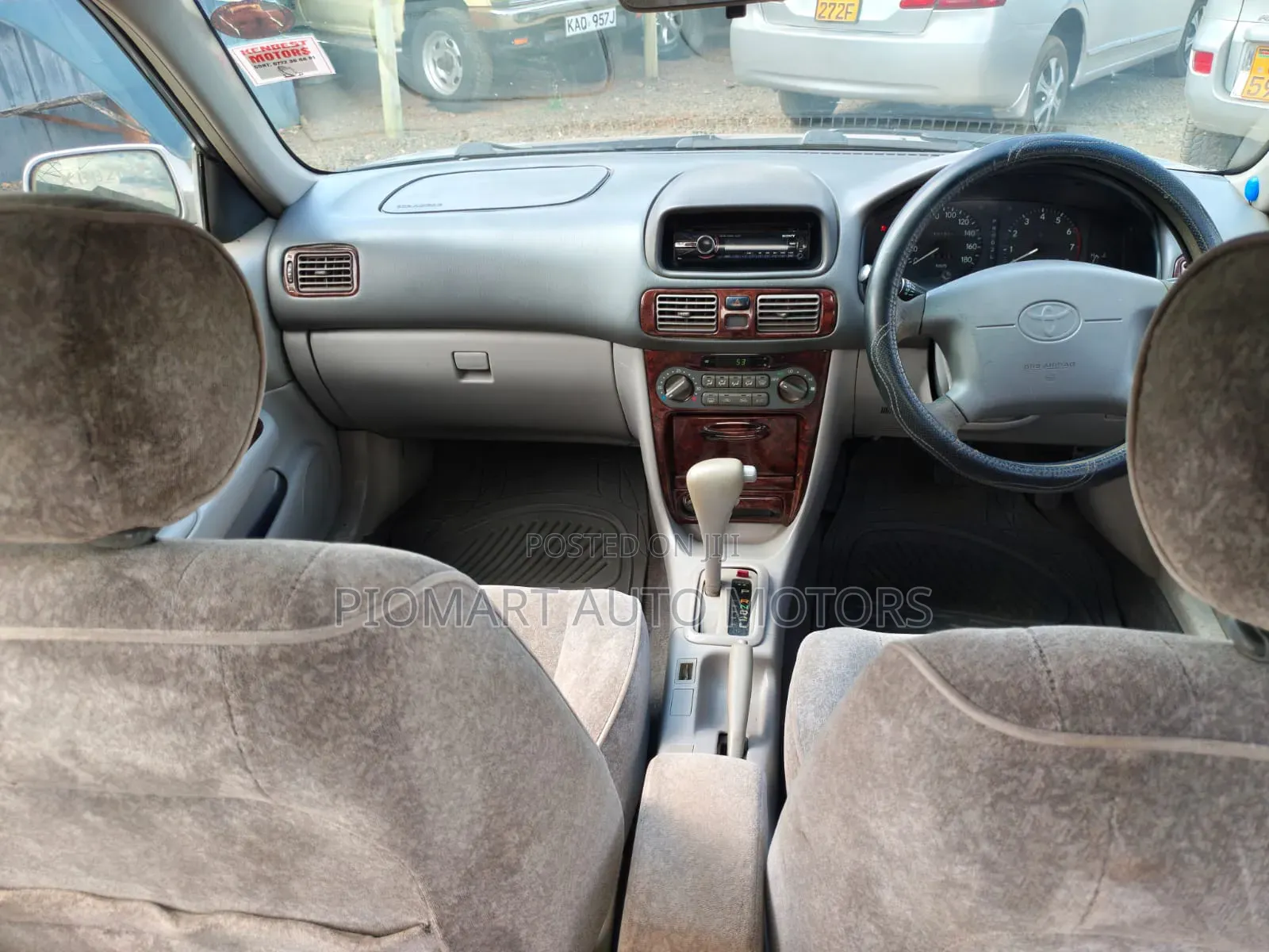 Toyota Corolla 2001 Silver
