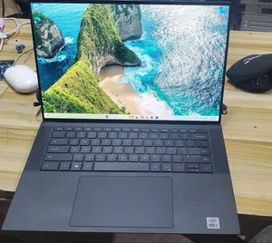 Laptop Dell Precision 5550 16GB Intel Core i7 SSD 512GB