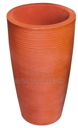Round Planter Textured Finish