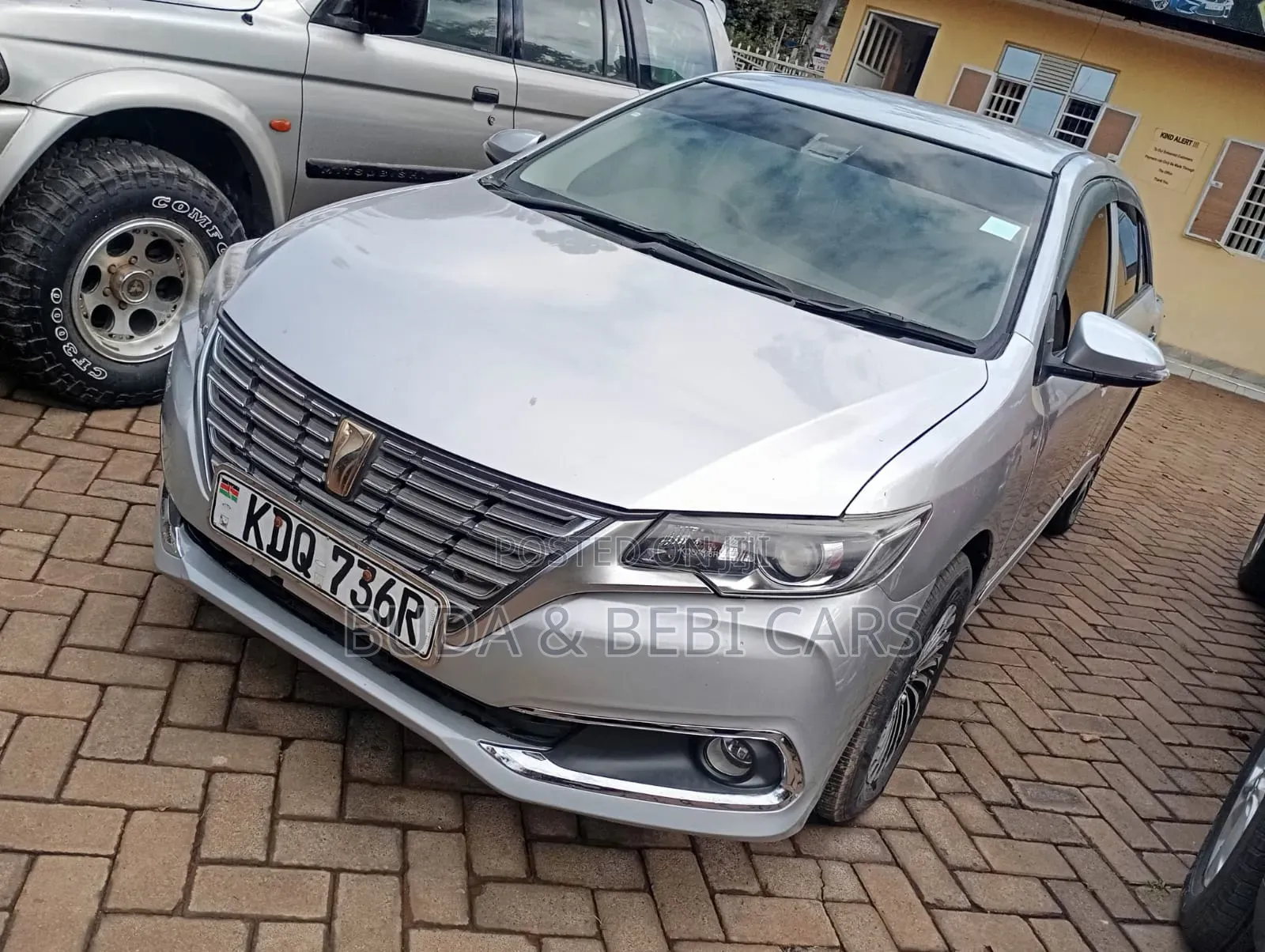 Toyota Premio 2017 Silver