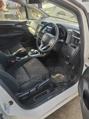 Honda Fit 2017 White
