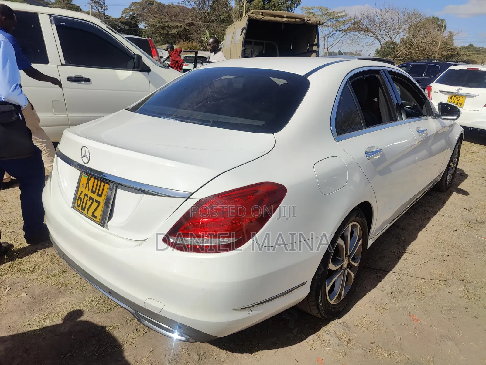 Mercedes-Benz C180 2014 White