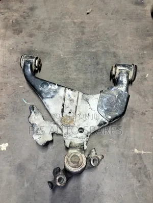 Toyota Hilux Revo Lower Control Arm 4wd