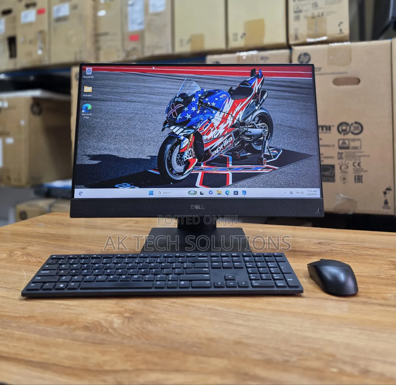 Desktop Computer Dell OptiPlex 7460 8GB Intel Core i7 HDD+SSD 256GB