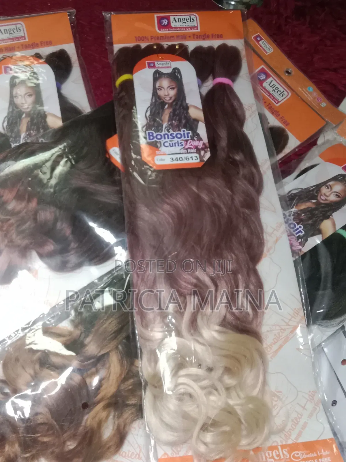 Crownelle Beauty 
Hair • Care • Fragrance • Confidence