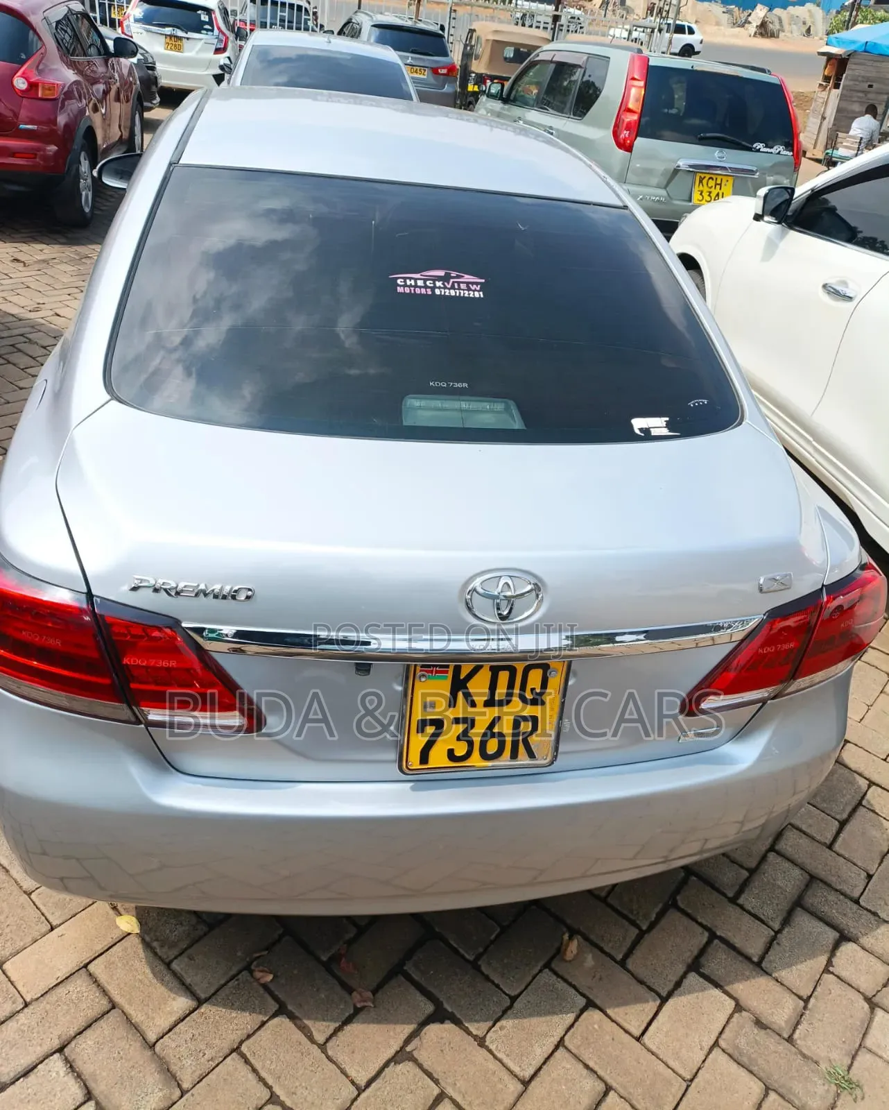 Toyota Premio 2017 Silver