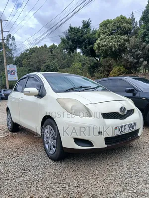 Toyota Vitz 2008 White