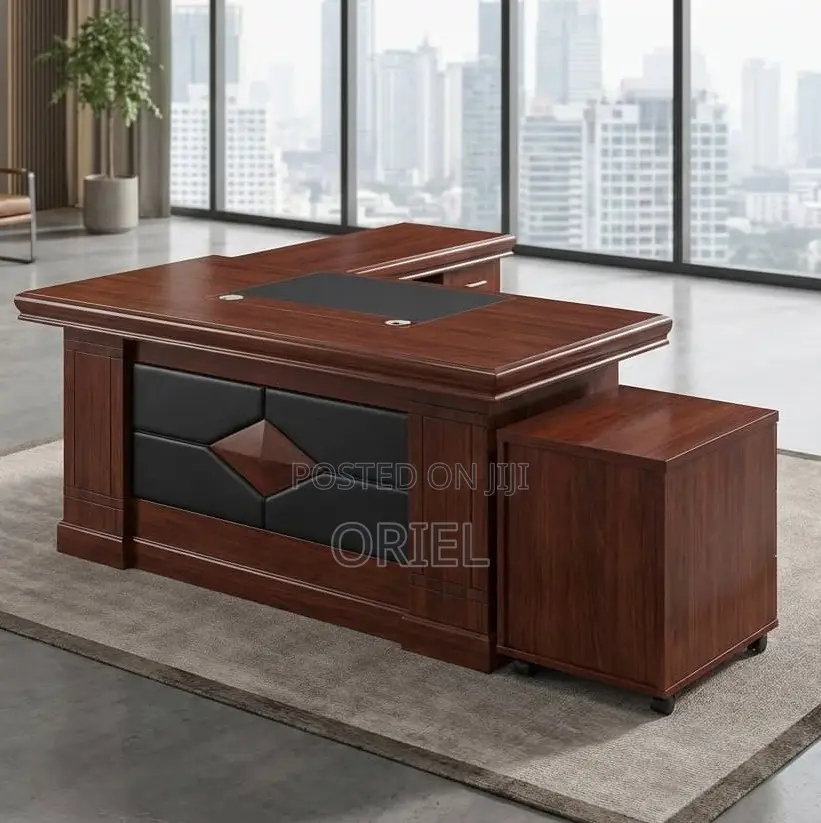Classic Mahogany Corporate Furniture – Elegant Executive Office Set
