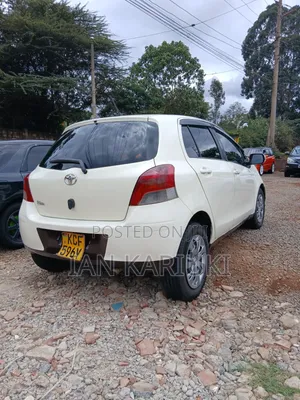 Toyota Vitz 2008 White