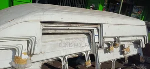 Toyota Hiace 9l Roof