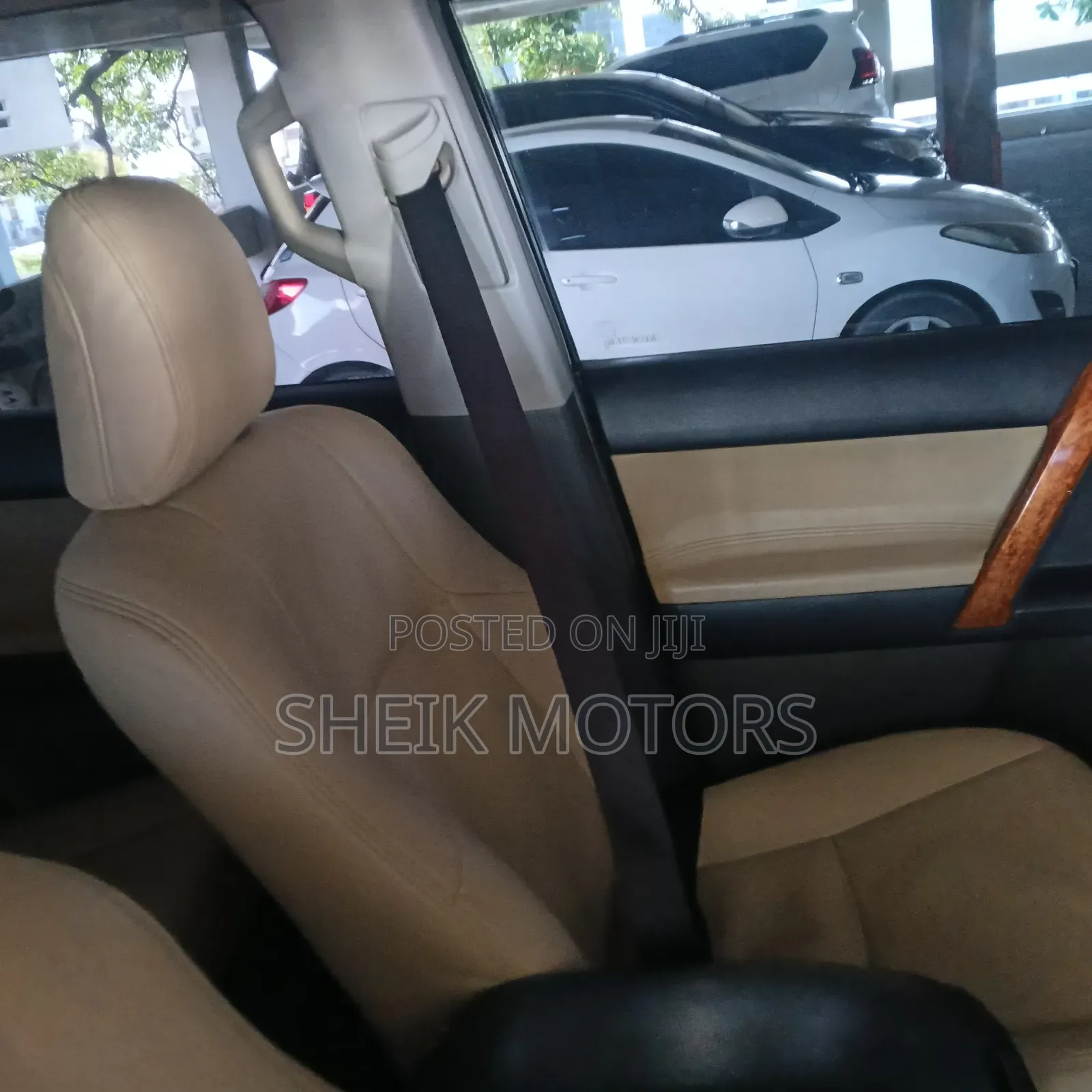 Toyota Land Cruiser Prado 2011 Black