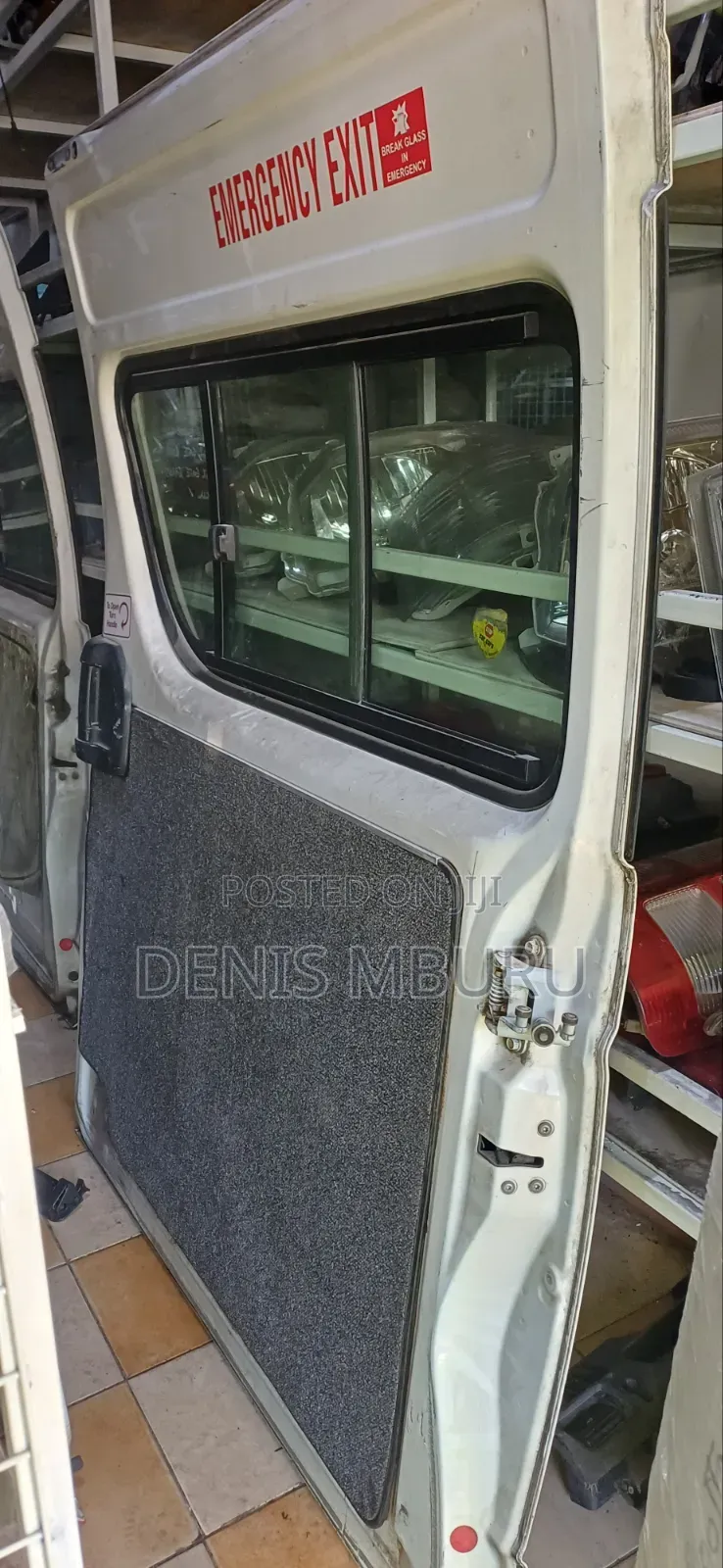 Hiace 9L Sliding Door
