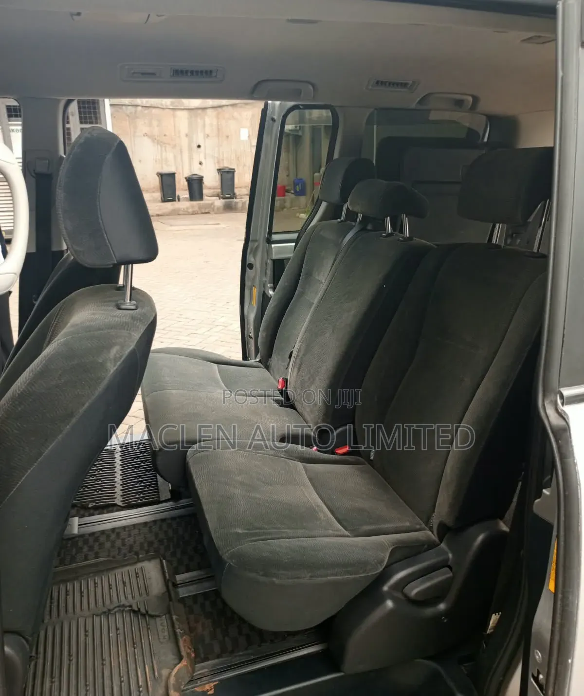 Toyota Noah 2013 Silver