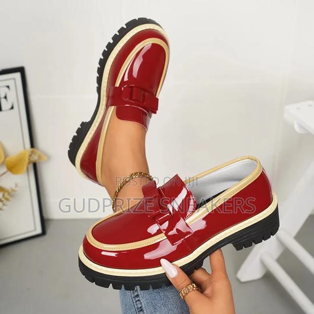 Brogue Sneakers - thumbnail 3