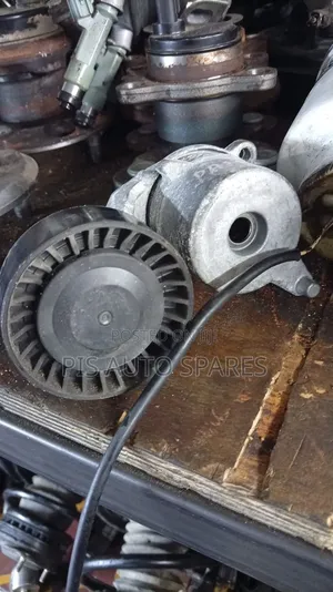 Toyota Passo Tensioner