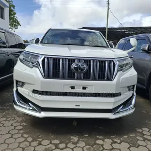 Toyota Land Cruiser Prado 2.7 2019 White