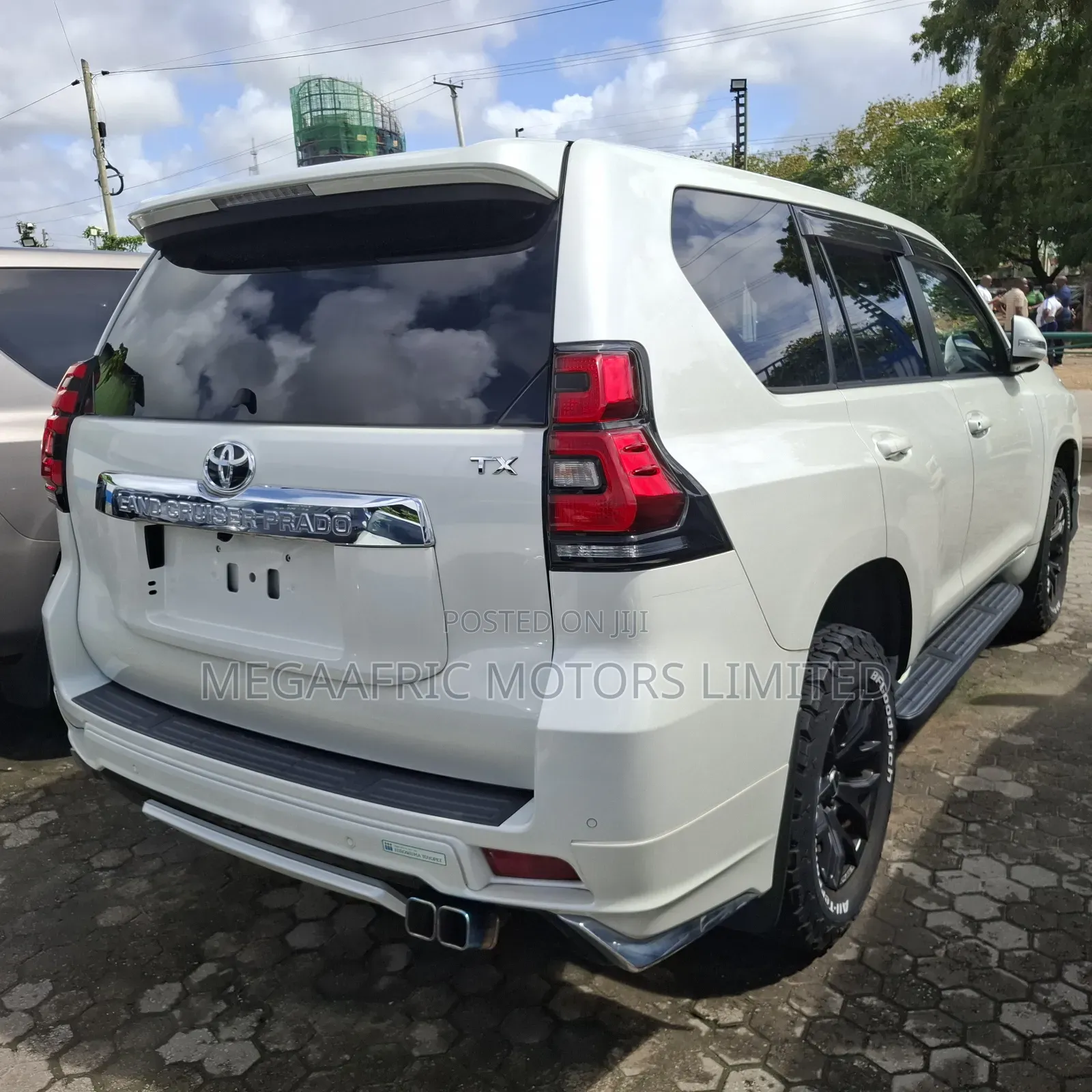 Toyota Land Cruiser Prado 2.7 2019 White