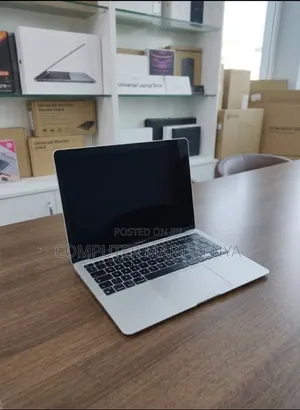 New Laptop Apple MacBook Air 2019 8GB Intel Core i5 SSD 256GB