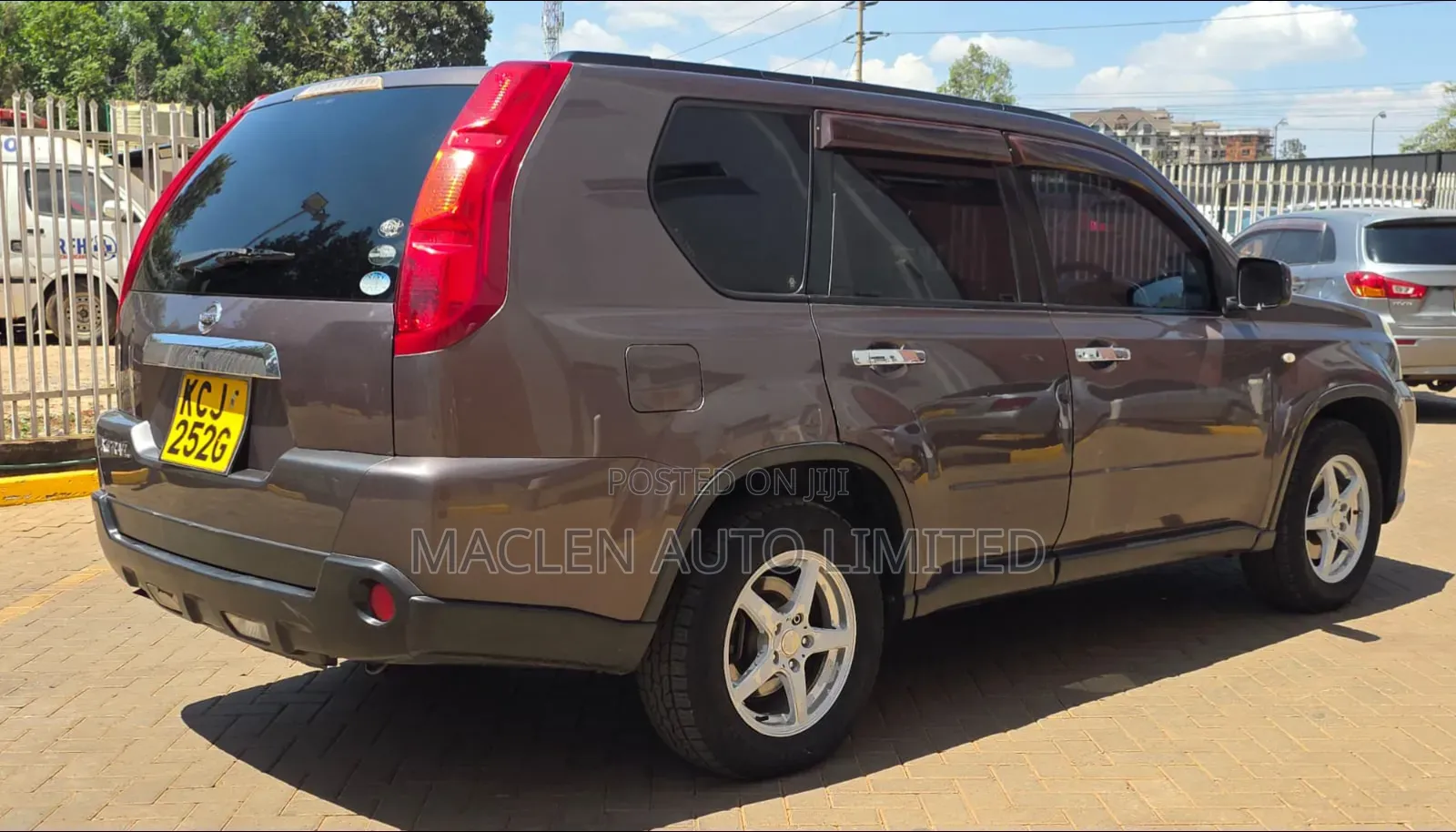 Nissan X-Trail 2009 Gray