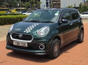 Toyota Passo 2017 Green