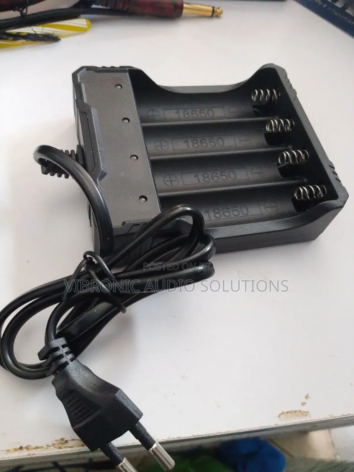 Lithium 18650 3.7v Battery Charger