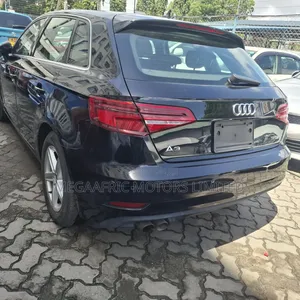 Audi A3 2.0T Tech Premium FWD 2018 Black