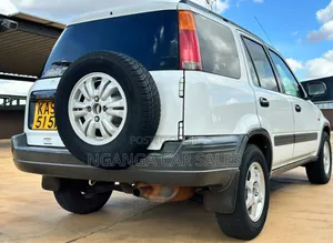 Honda CR-V 2000 White
