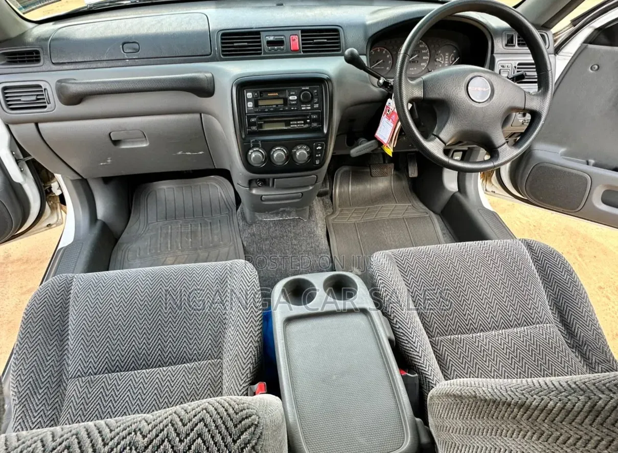 Honda CR-V 2000 White