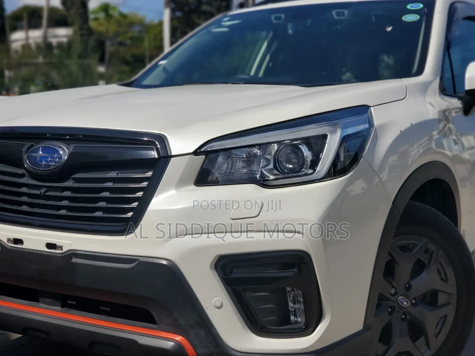 Subaru Forester Premium AWD 2019 White