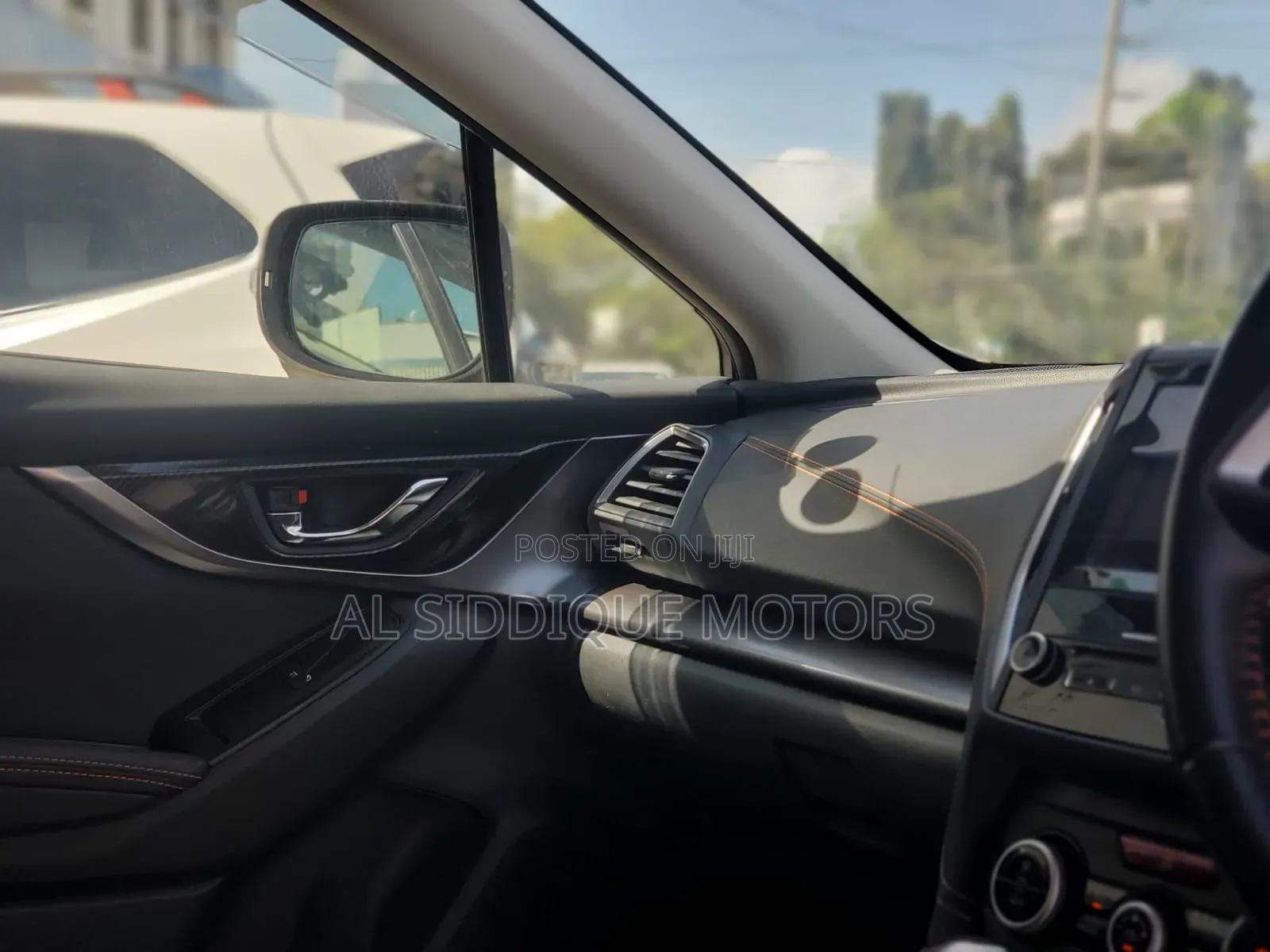 Subaru Forester Premium AWD 2019 White