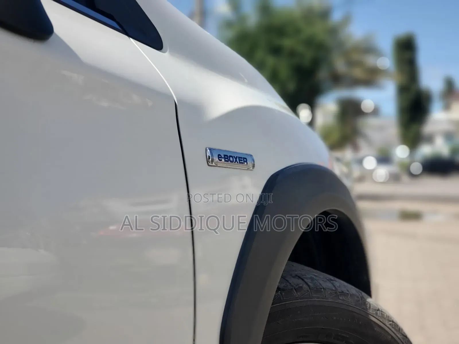 Subaru Forester Premium AWD 2019 White