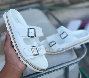 Sandals Open