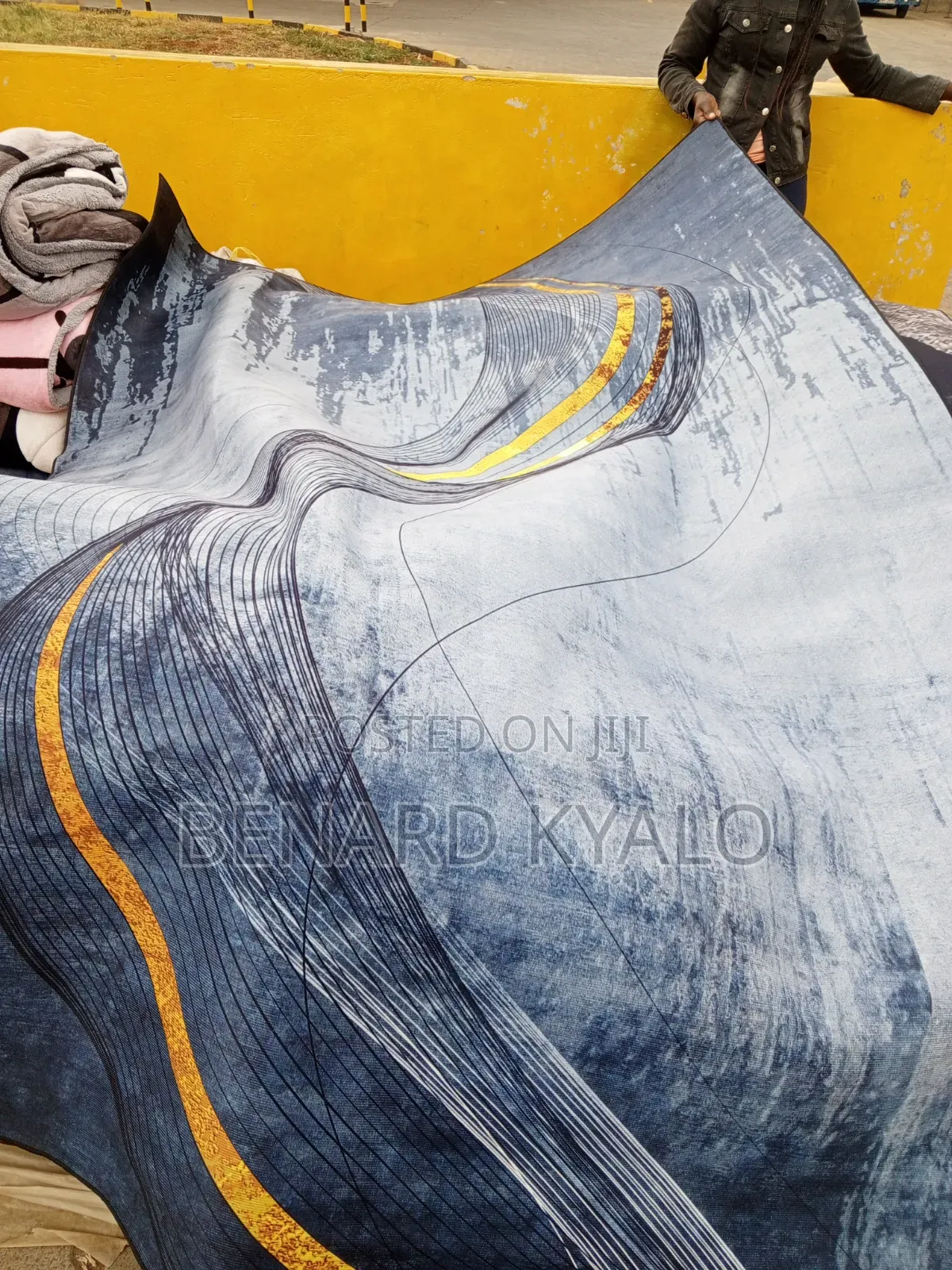 Quality Blankets and Carperts